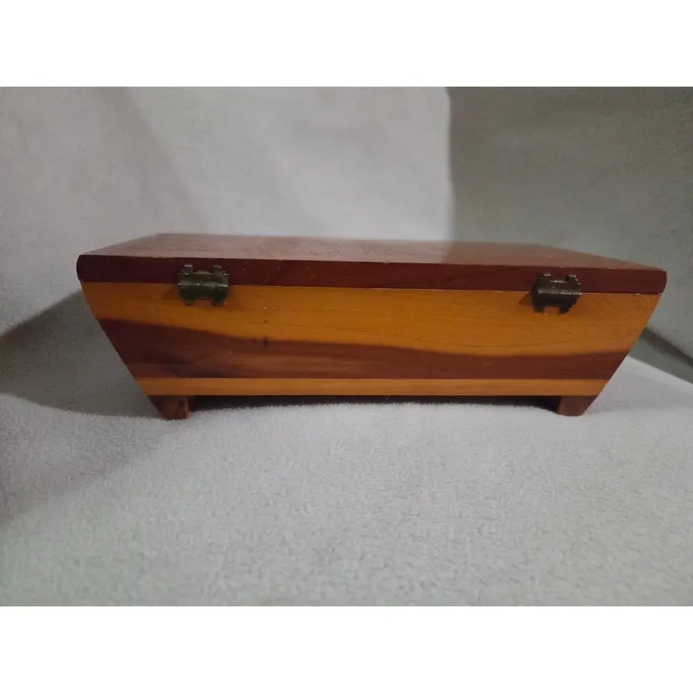 Vintage Mini Cedar Wood Chest Trinket Jewelry Box Green Velvet Lined